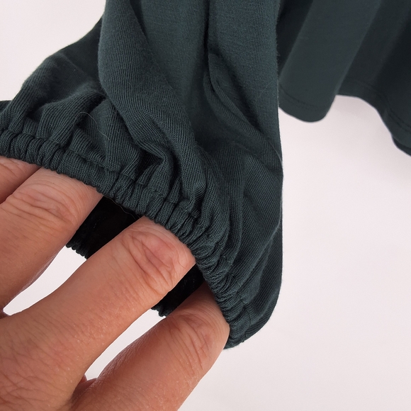 Amour Vert Large Green Long Sleeve Top - Picture 2 of 5